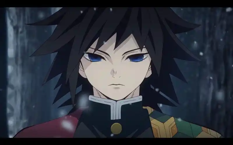 富冈义勇外传中:平时是憨憨大师兄 拔出日轮刀就是鬼杀队最帅水柱