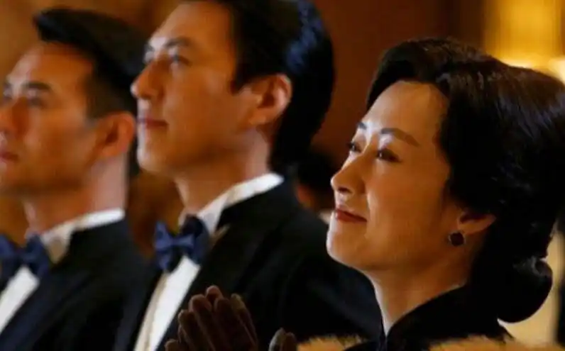 刘敏涛和王凯的关系一起走红毯是两口子吗