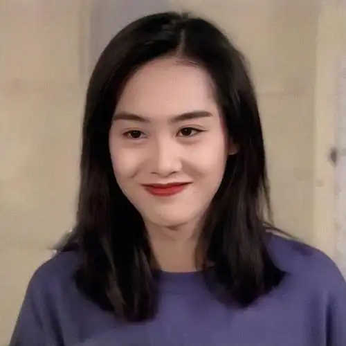 内容简介 朱茵经典微信头像图片:分享一组紫霞仙子朱茵的图片,为微信