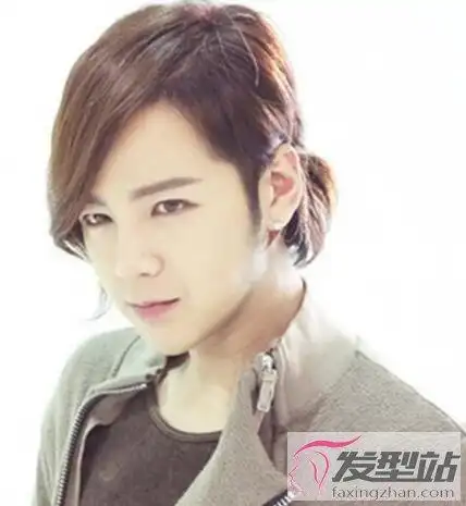 男生马尾辫发型扎法 个性帅气尽显男人魅力