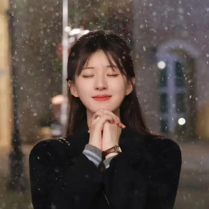 《偷偷藏不住》最大看点,赵露思纯欲风,号称"纯欲剧天花板"