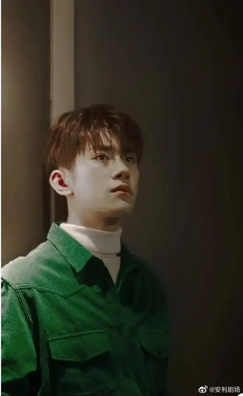 易烊千玺为四川祈福平安