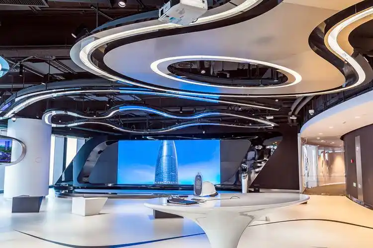 走进丽泽soho第31层5g实验室