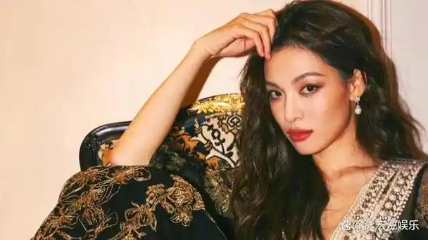 168 身高,100 斤体重!钟楚曦的瘦,是福还是祸