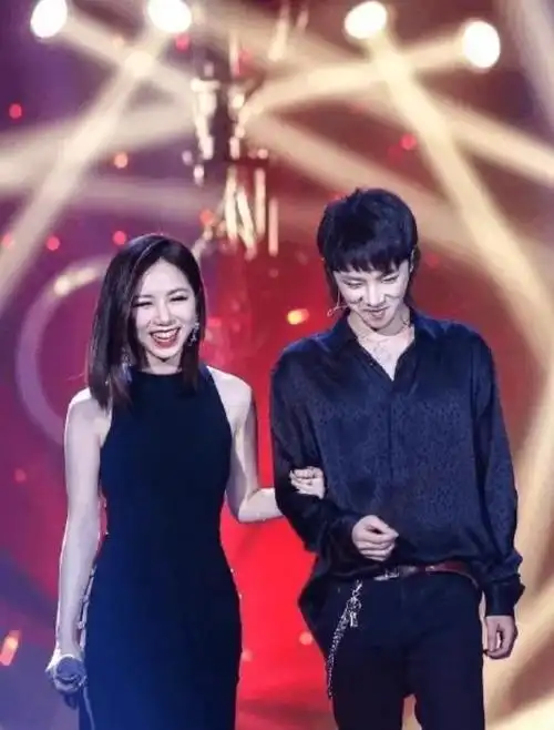 华晨宇喜欢谁深扒华晨宇喜欢张碧晨的4个细节