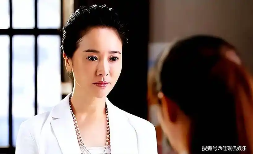 "勾栏从来扮高雅",这一次左小青的"面具",被刀朗彻底撕烂_体操_机会