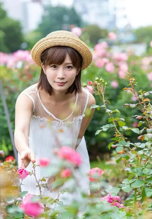 小岛南最新假日写真系列,倾情奉献