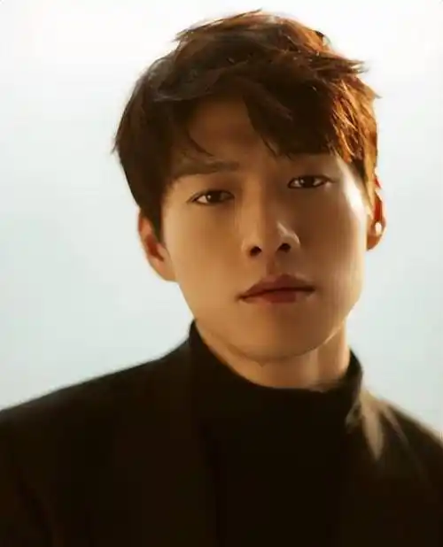 魏大勋回应:手下留情_李沁_观众_减肥