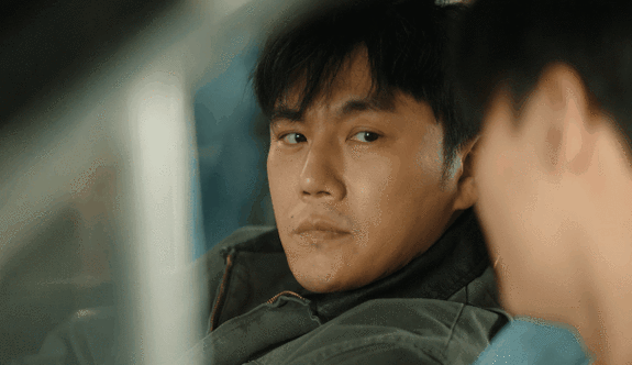 全程歪脖子睁不开眼45岁秦昊带来影帝教科书式演技