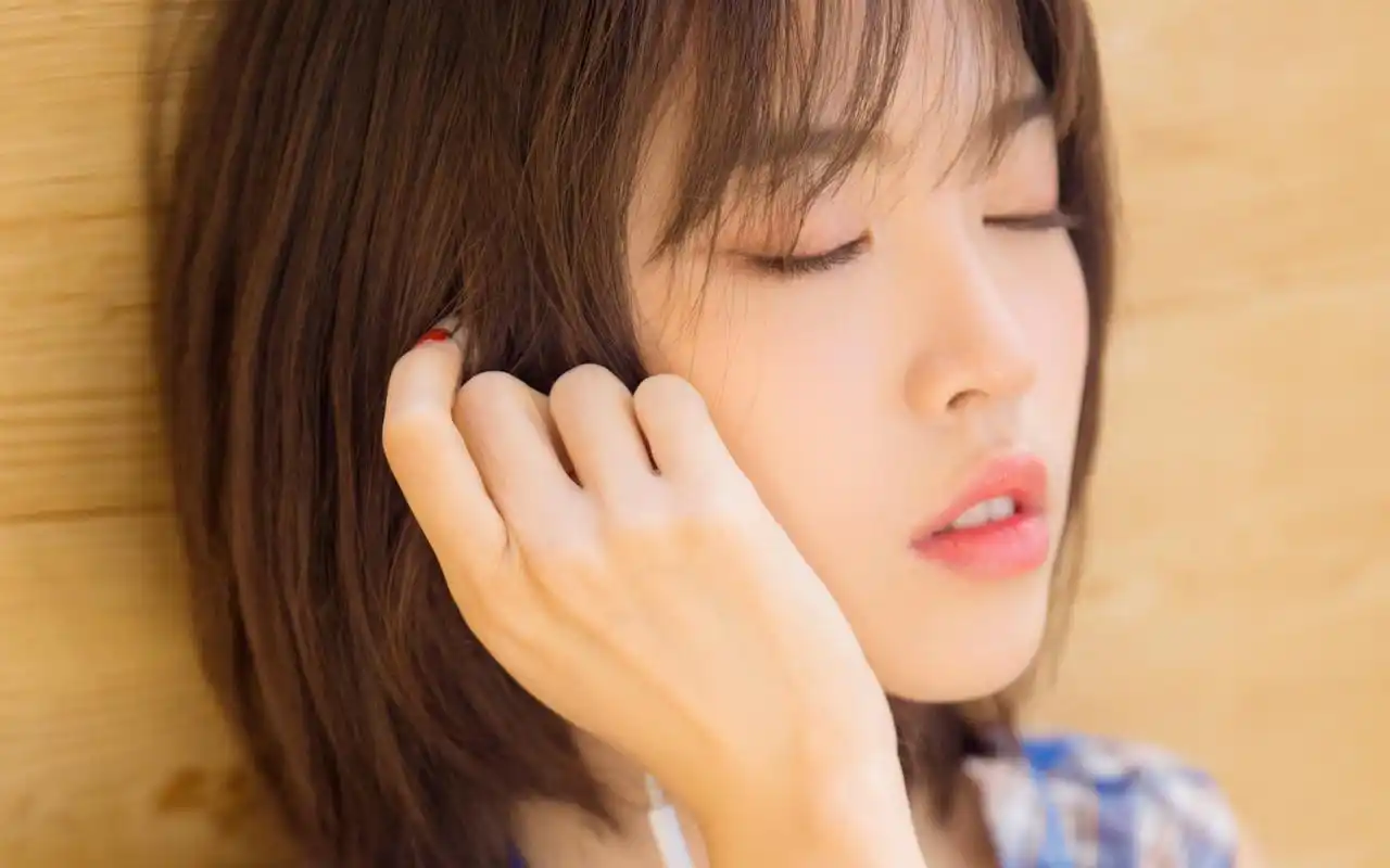 极品美女性感私房写真桌面电脑壁纸