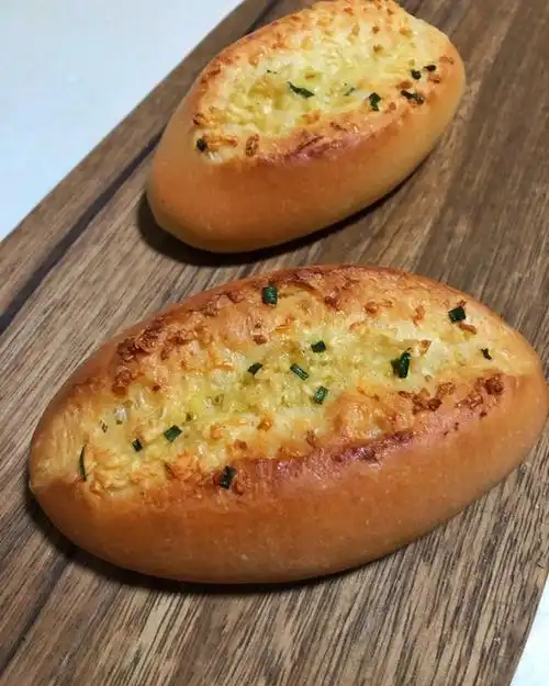 我要我的小幸福做的蒜香面包