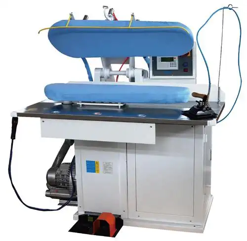 自带锅炉,蒸汽枪,熨斗自动万能压烫机