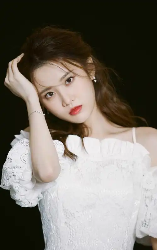 张慧雯 - 堆糖,美图壁纸兴趣社区