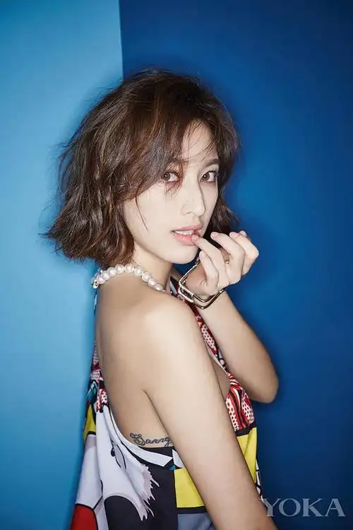 张俪li zhang的图片