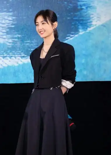 易烊千玺张子枫 - 高清图片,堆糖,美图壁纸兴趣社区