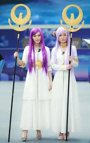 跑男2名单跑男2angelababy范冰冰angelababy范冰冰撞衫