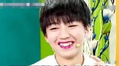 您的好友王源与易烊千玺拒绝与你一起出道王俊凯,不丑,下一个扮丑像在