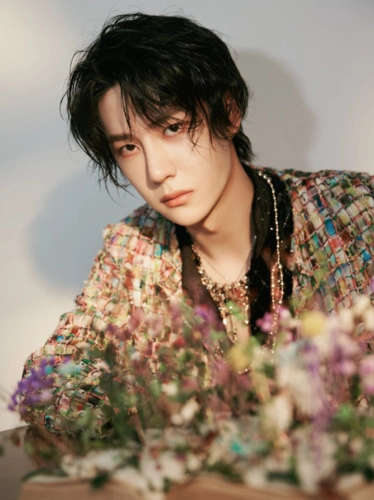 王一博京剧造型帅翻全网,全新装扮受夸赞,却被批糟蹋国粹