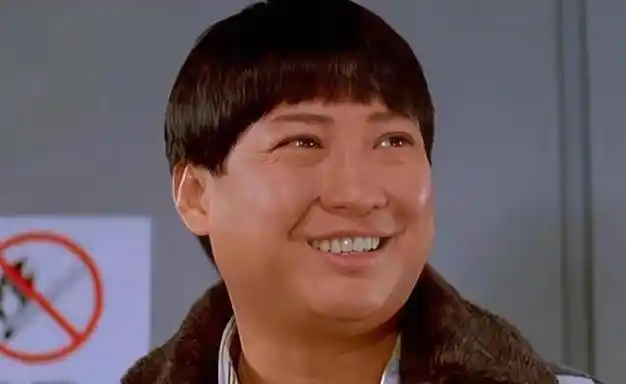 有一次洪金宝说很多人都可以喊周星驰为星爷但我不能