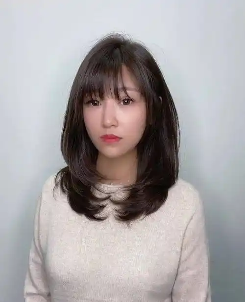 2022流行"c型卷"烫发,超级美!超减龄!_发型_脸型_气质