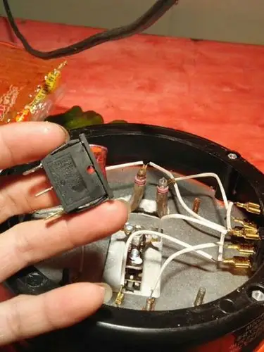 电锅开关坏了,怎么直接接线?