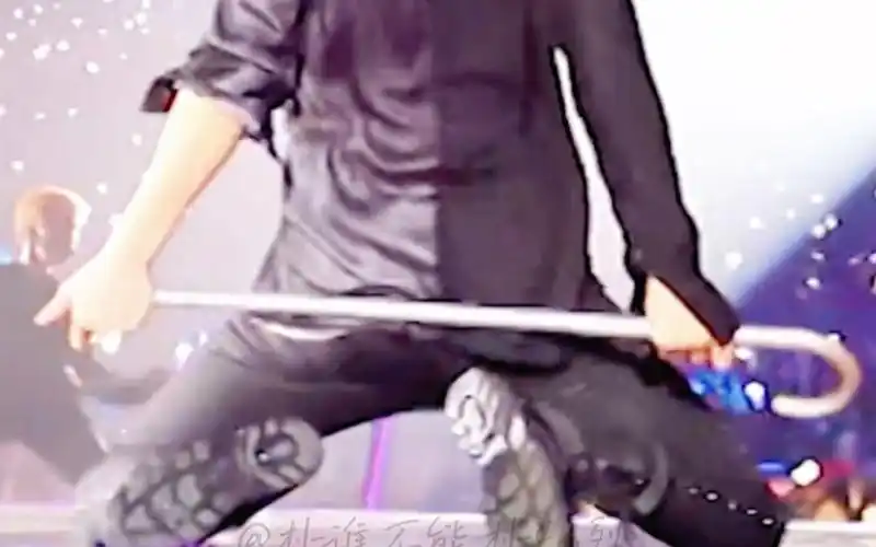 【朴灿烈】喂狗喂狗喂