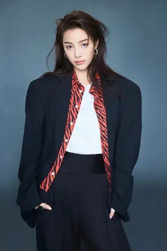 李一桐又被于正拉去客串新剧【早安故宫】了