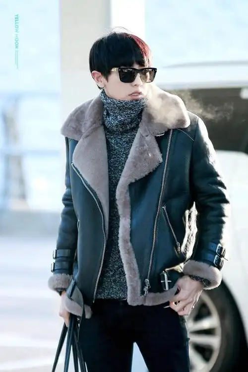 安利前几年朴灿烈的机场fashion