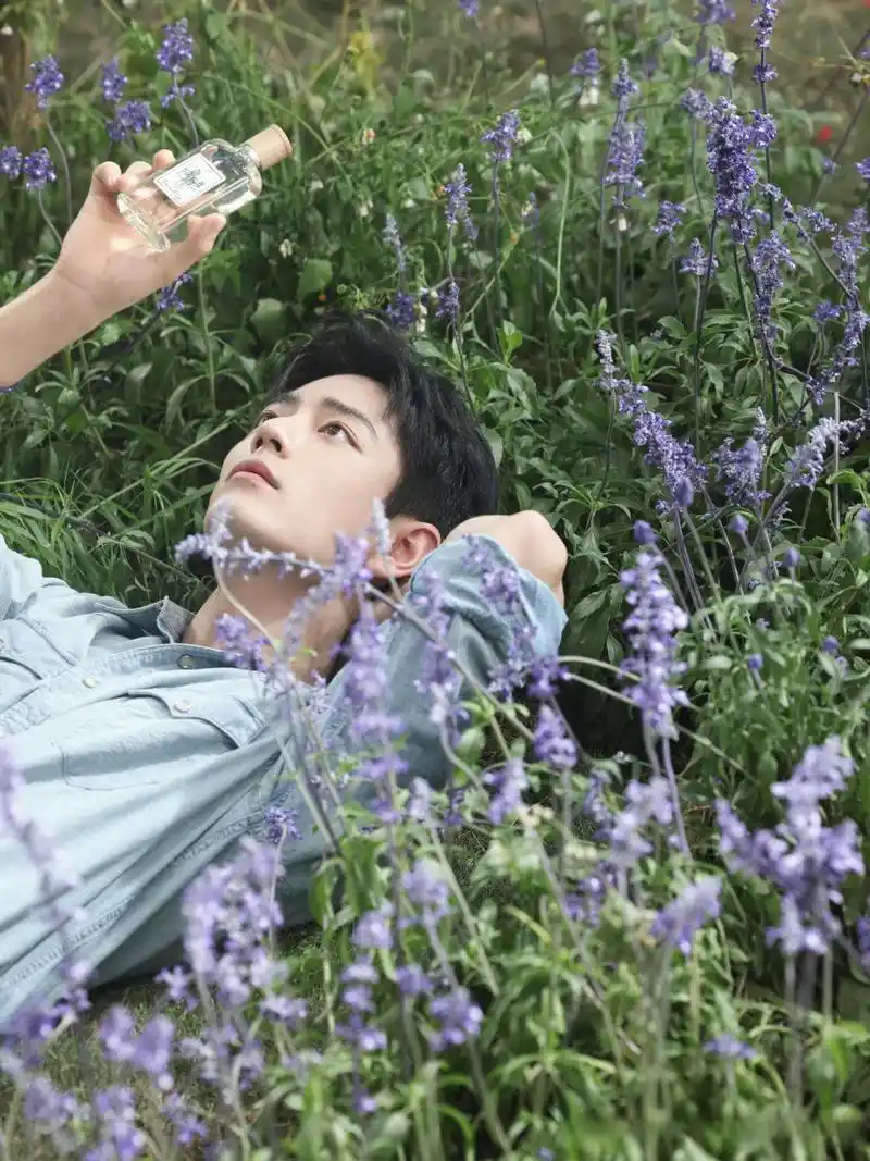 重来(并不想  肖战肖战拉夫劳伦香氛代言人从今天起记录我的2023