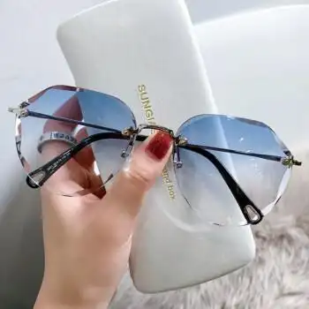 广景2021年新时尚无框切边墨镜女士太阳眼镜显瘦潮女ll银框渐变蓝