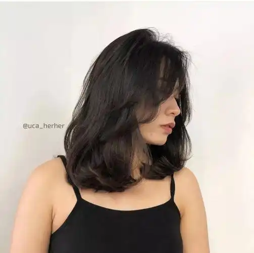 气质长卷发大波浪发型网红大波浪发型女人味十足