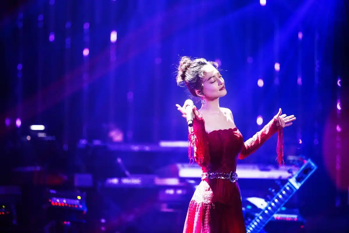 张韶涵江门演唱会