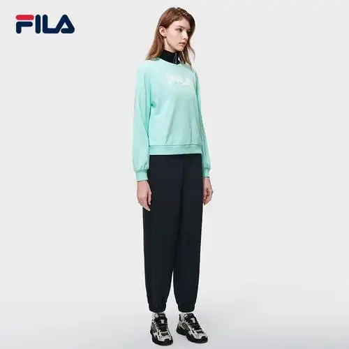 2023年春季新款百搭女宽松版品牌logo卫衣时尚fila斐乐针织套头衫