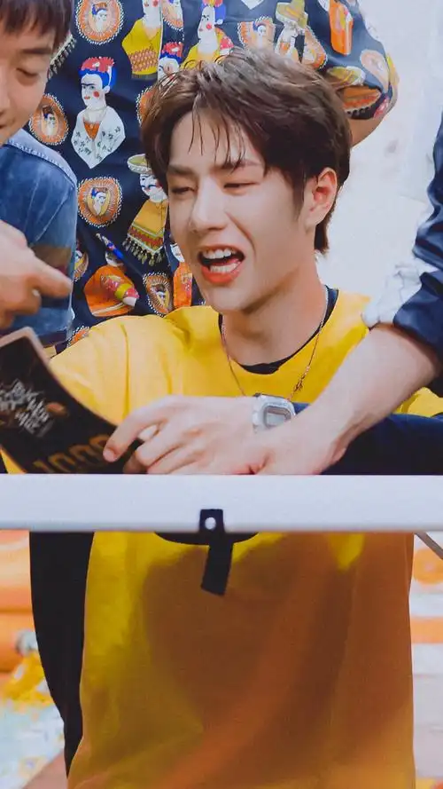 王一博王甜甜酷盖奶盖