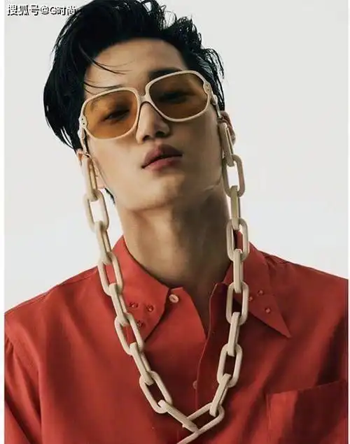 金钟仁《elle》韩版四月刊完整大片 优雅又很帅气