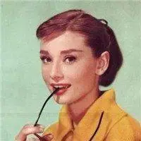 奥黛丽赫本头像彩色_微信头像图片大全