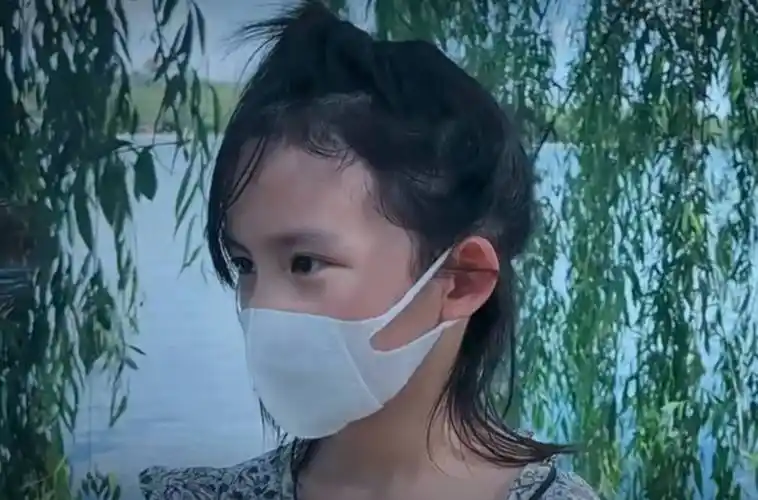 都说黄多多完美遗传了黄磊孙莉好基因,见到妹妹黄少