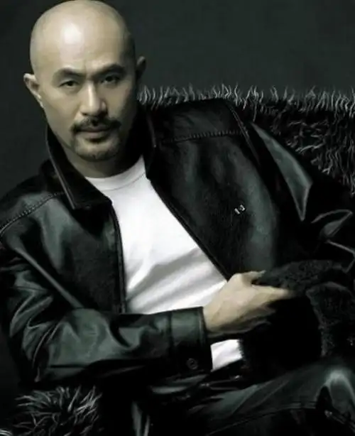 data-lemmaid="269435">广州美术学院 /a>,中国香港男演员