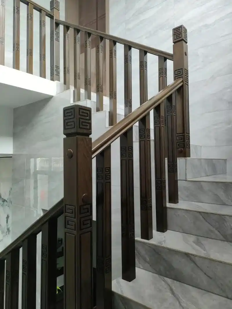 新中式实木楼梯扶手 营造最美中式生活空间