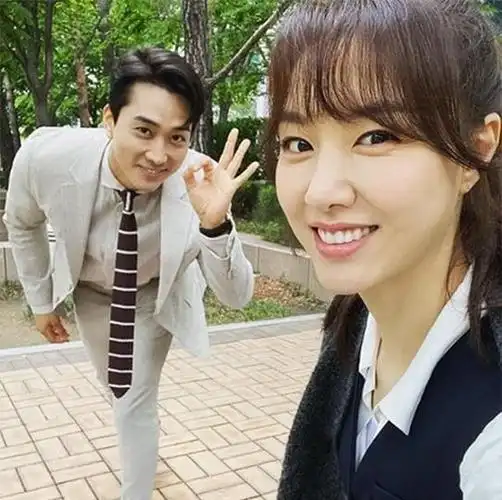 徐智慧接受了采访讨论了自己的演艺事业和真实的性格