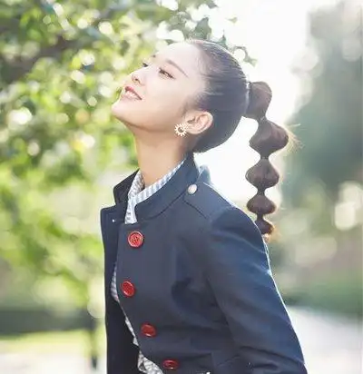 马尾辫这样扎才卡哇伊 2018女生可爱"糖葫芦"马尾辫发型