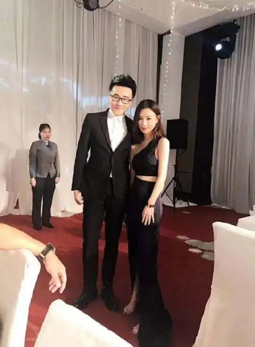 雪梨疑接受求婚订疑似有孕 富二代男友张珩背景资料