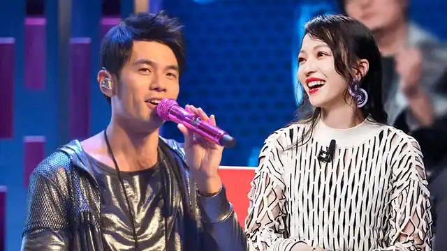 【花絮】张绍刚调侃张韶涵c位事件,爆料邀歌周杰伦趣事