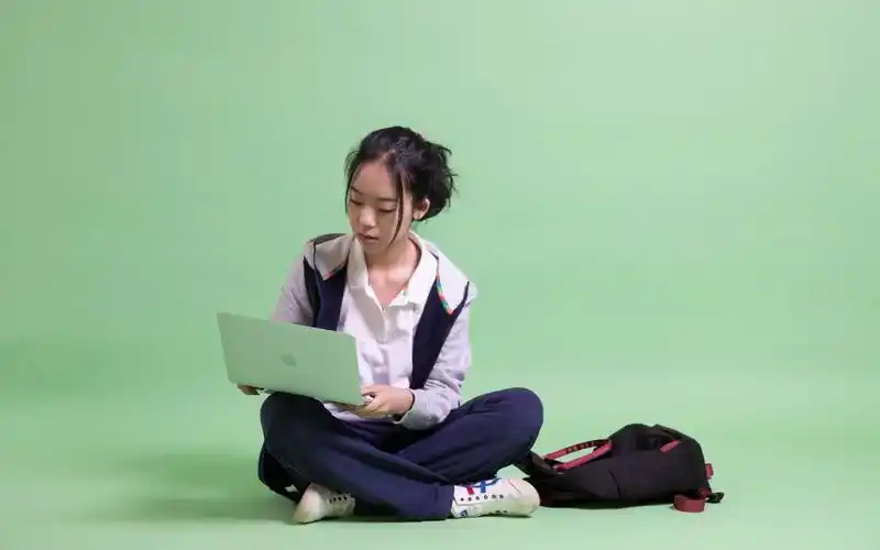 北京市十一学校校服揭秘|公立学校国际部|北京高中|高中校服|校服试穿