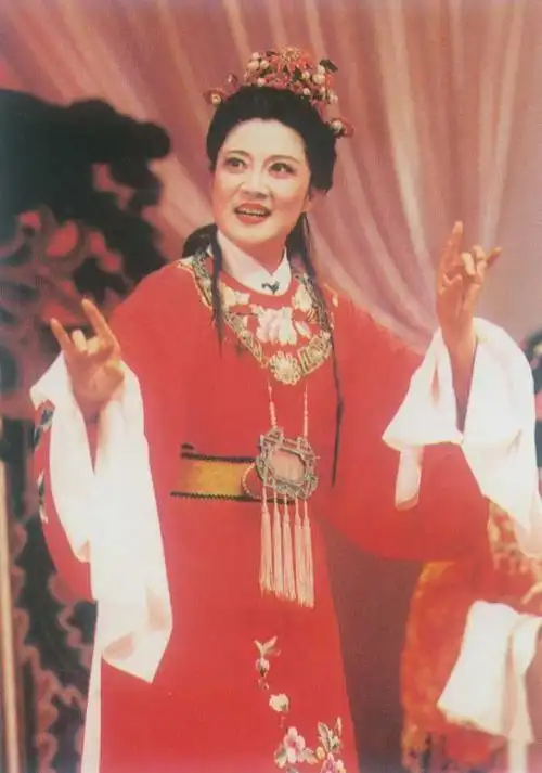 73abq1">沈于兰,中国浙江平湖人,职业演员,一级演员,毕业于上海越剧院