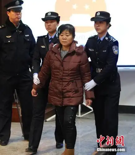 陕西产科医生贩婴案今日开庭