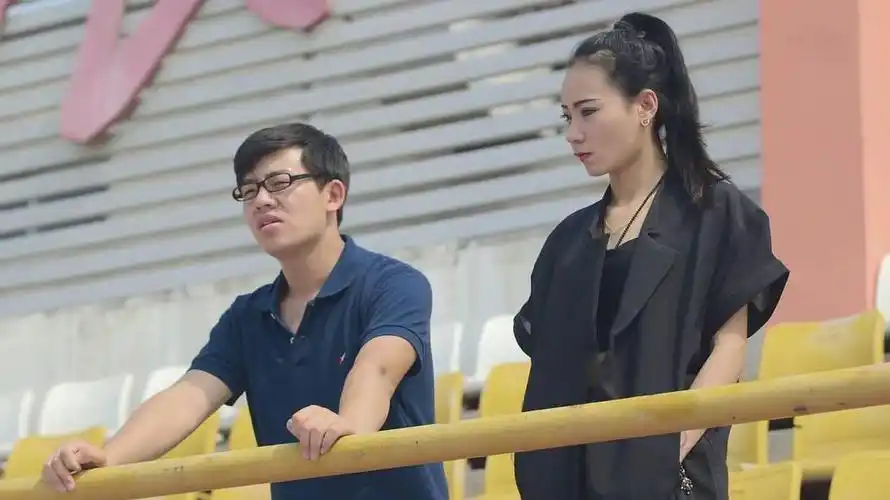 很显然,耿晓辉只有两种手下,毕晨曦和其他(毛骗 终结篇)剧评