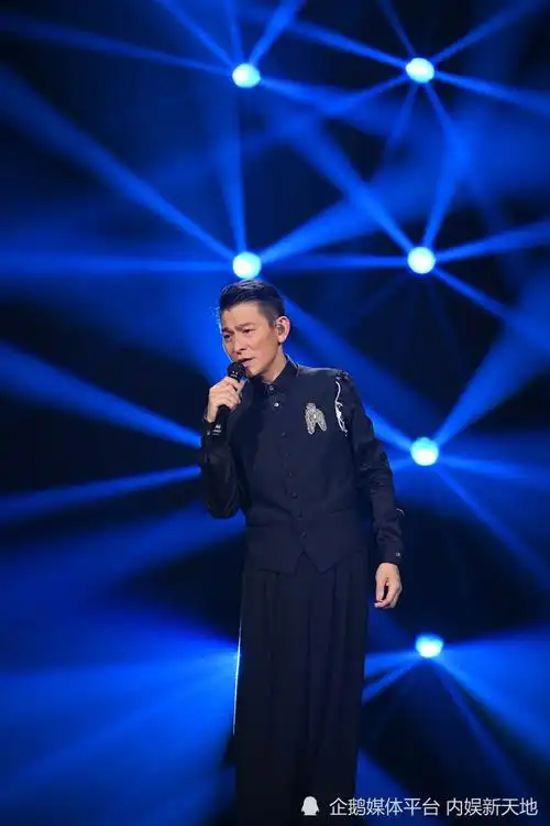 刘德华《今天is the day》巡演过半,粉丝热情燃爆全场,共赴70岁之约