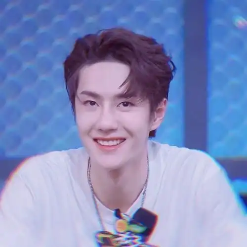 爱豆头像王一博来源微博拿图评论 侵权歉删