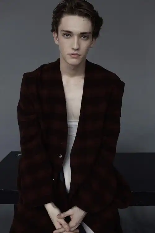 julian mackay - 堆糖,美图壁纸兴趣社区